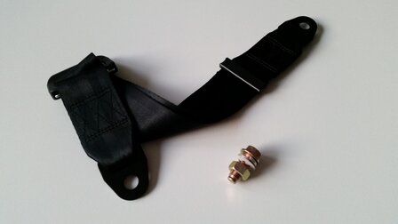 De universele schroefbare verstelbare gordelverlenger zwart